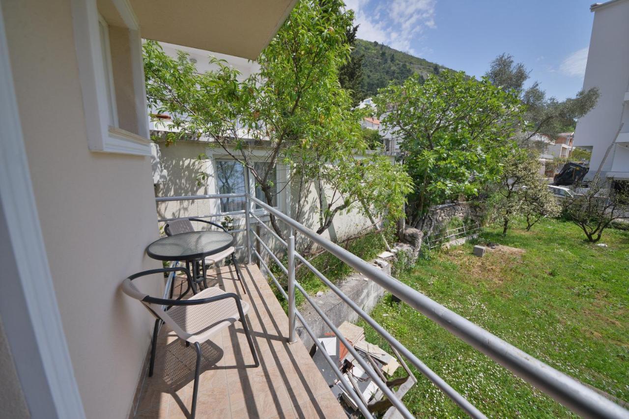 Disney Apartments Budva Exterior photo