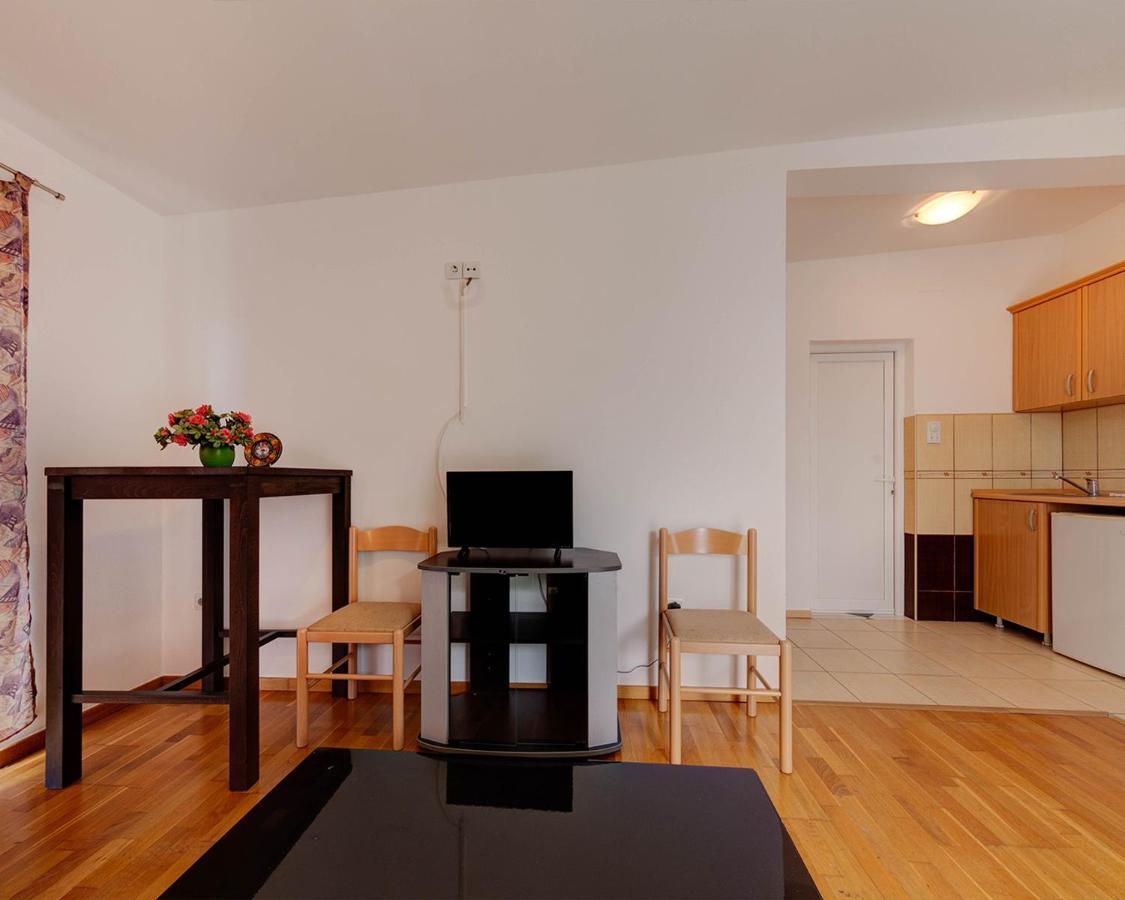 Disney Apartments Budva Exterior photo